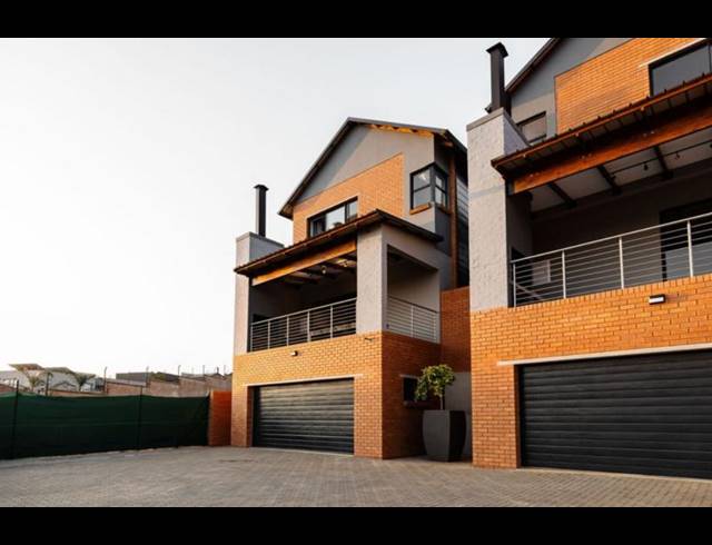 3 BEDROOM PROPERTY TO RENT IN BRONBERG